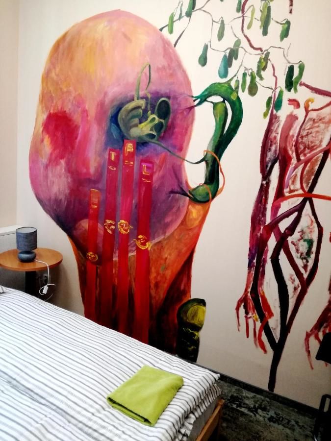 Хостелы 25 Hours Hostel Вильнюс