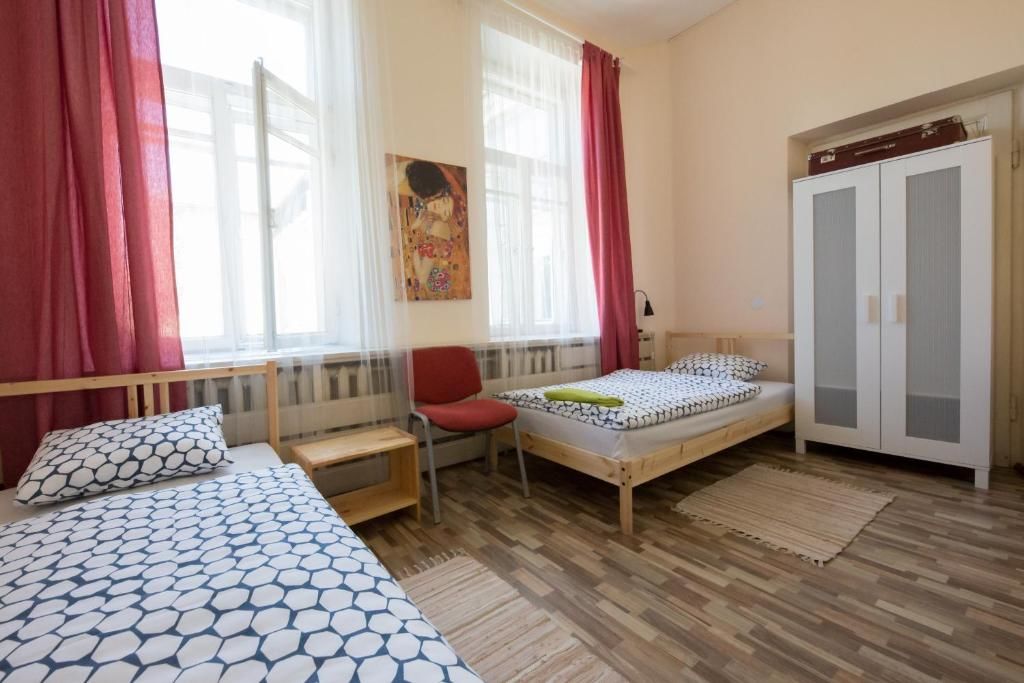 Хостелы 25 Hours Hostel Вильнюс-49