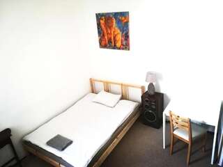 Хостелы 25 Hours Hostel Вильнюс Двухместный номер с 1 кроватью-2