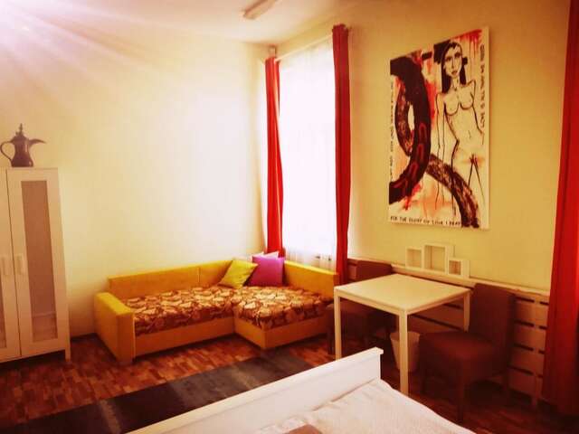 Хостелы 25 Hours Hostel Вильнюс-24