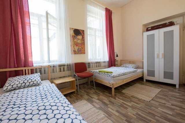 Хостелы 25 Hours Hostel Вильнюс-48